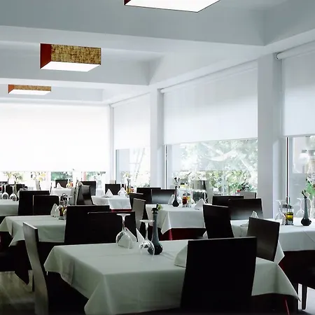 President 3* Салоу